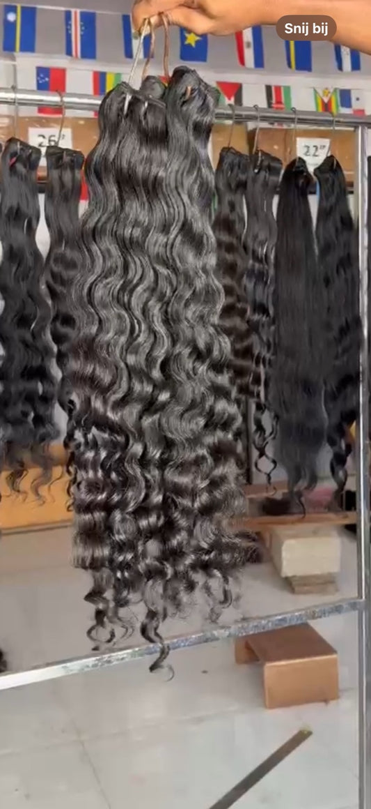 Signature Raw Indian Curly